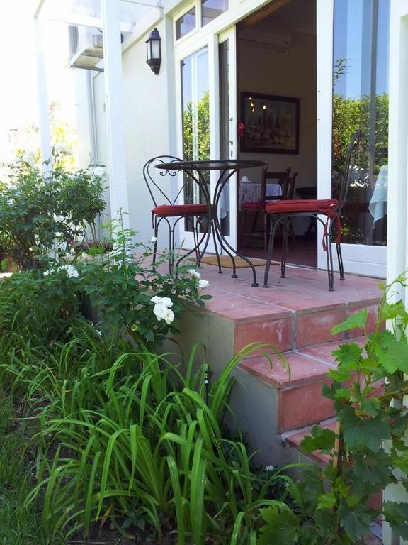 Oak Village B&B Stellenbosch Exterior photo